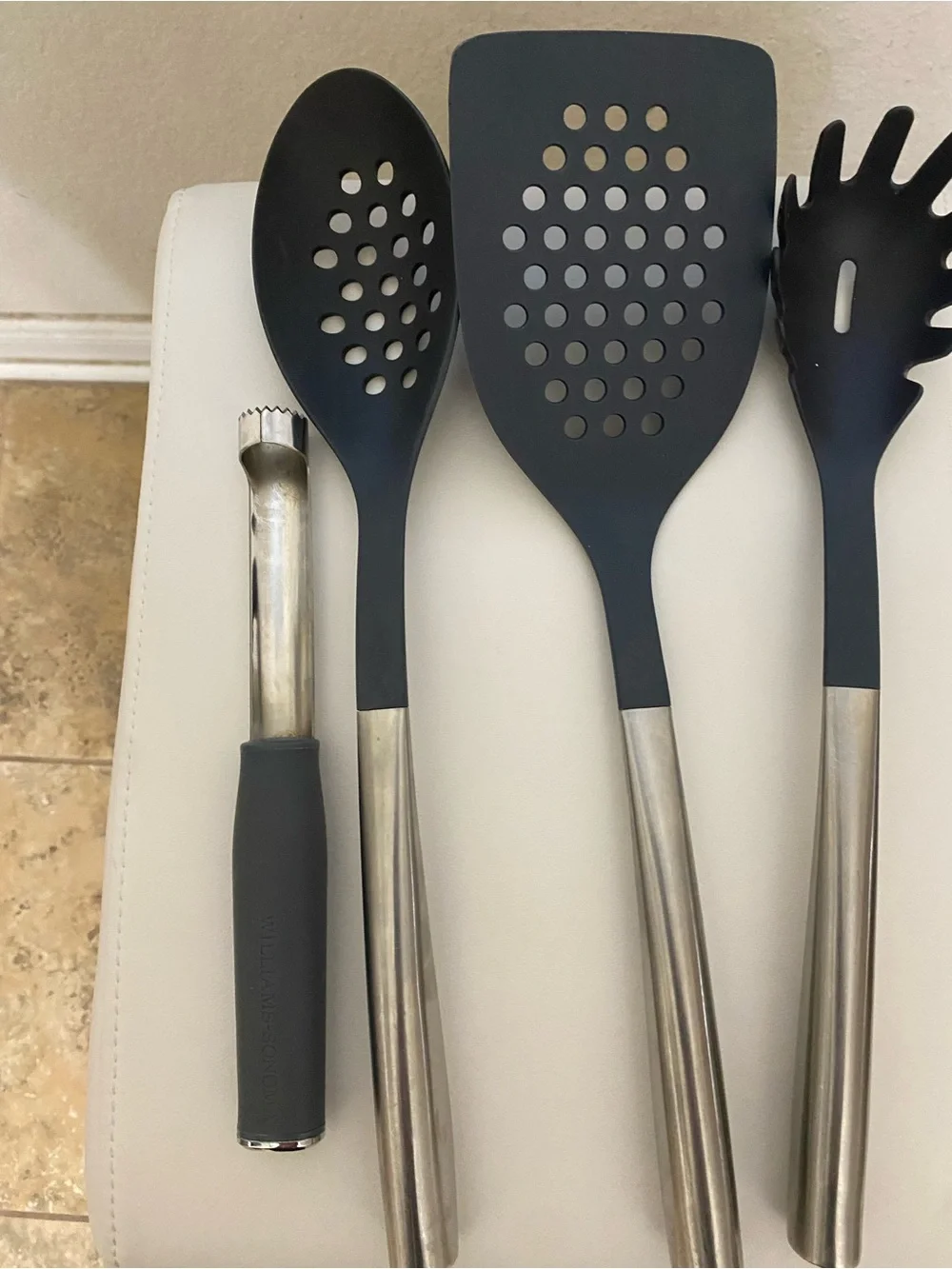 Williams Sonoma Nonstick Kitchen Utensil Set & Corer Lot Stainless Steel 4 Piece